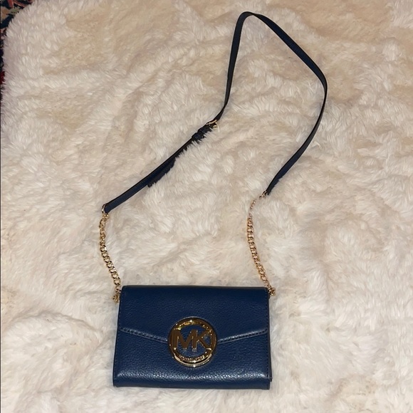 NWOT MICHAEL KORS NAVY BLUE PURSE - Picture 2 of 13